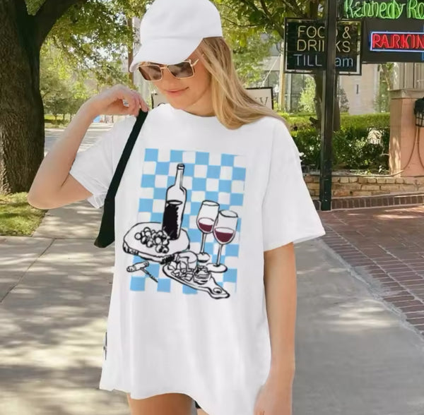 Wine & Dine tee